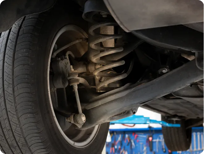 Car suspension system under vehicle